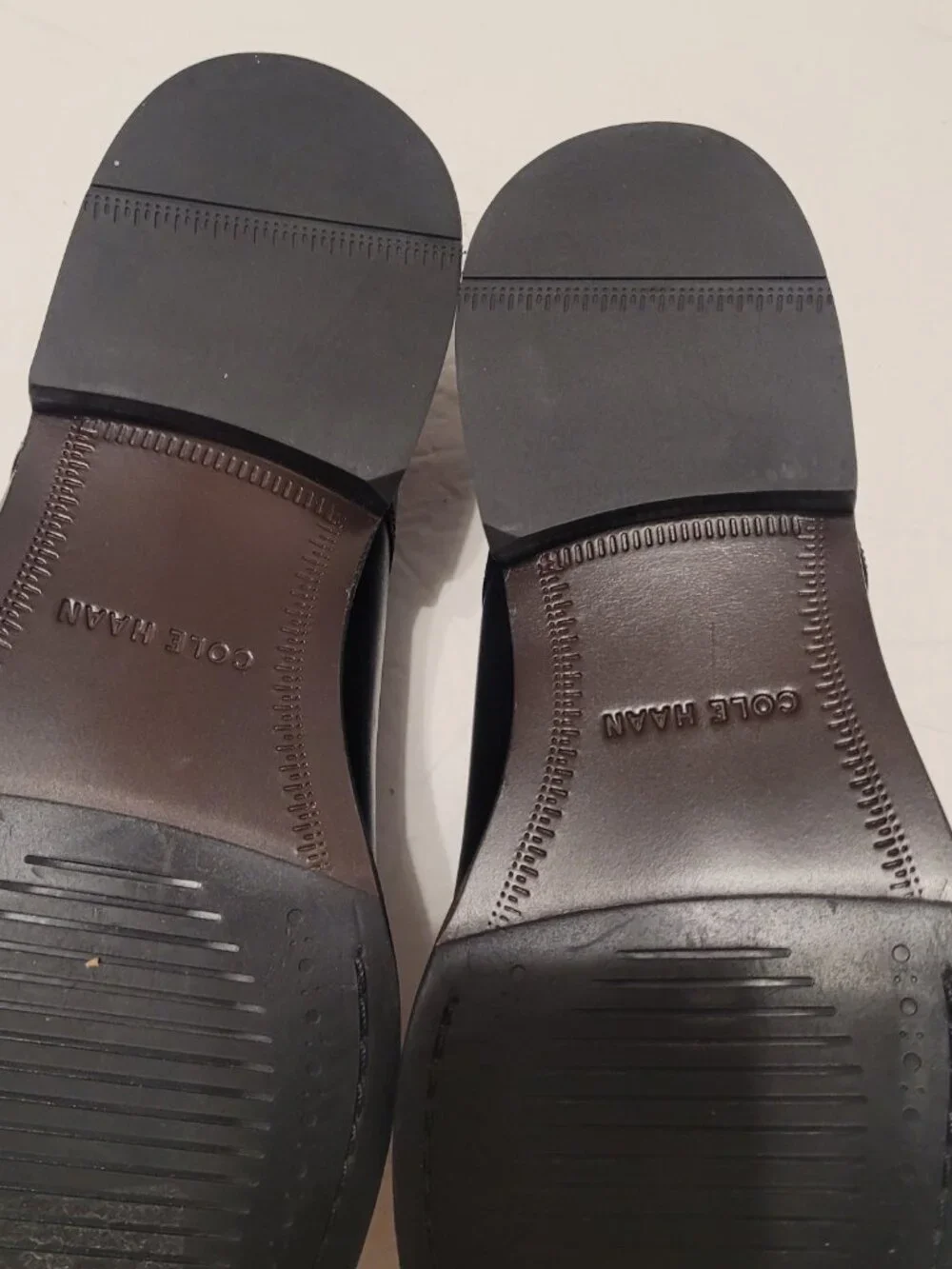COLE HAAN Men's Dress Shoes Black Leather Lace Up Cap Toe Oxfords Size 10.5M